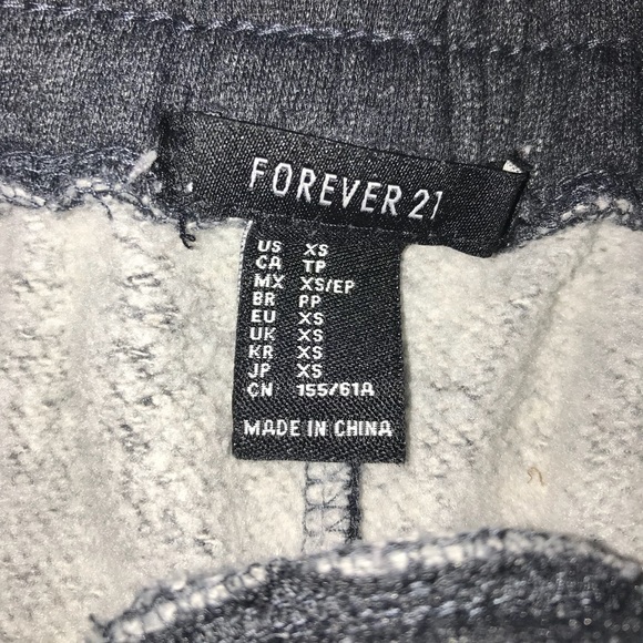 Forever 21 joggers - Picture 3 of 5